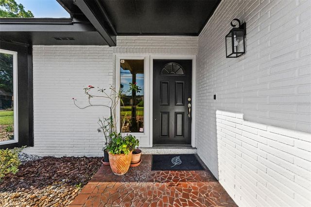 1502 HAVEN BEND, Tampa, FL 33613