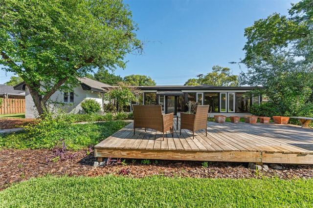 1502 HAVEN BEND, Tampa, FL 33613