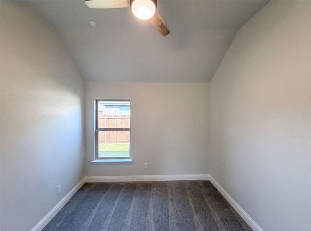 1530 Woodmere Drive, Krum, TX 76249