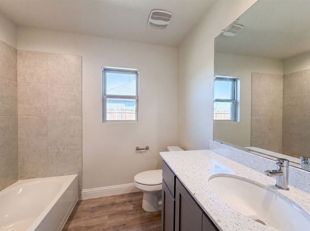 1530 Woodmere Drive, Krum, TX 76249