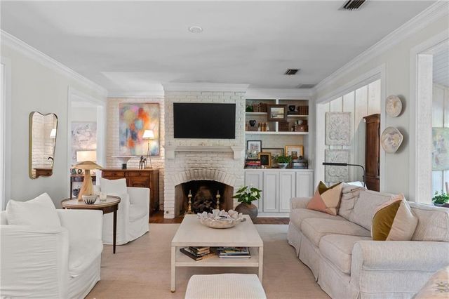 18318 Woodland Drive, Fairhope, AL 36532