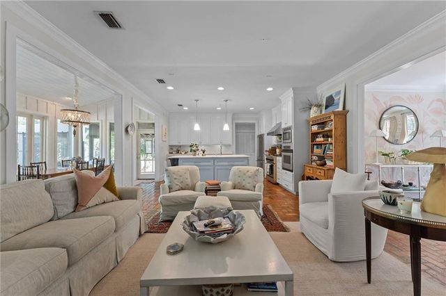 18318 Woodland Drive, Fairhope, AL 36532