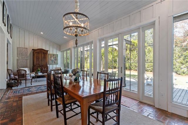 18318 Woodland Drive, Fairhope, AL 36532