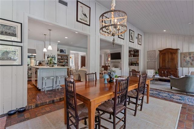 18318 Woodland Drive, Fairhope, AL 36532