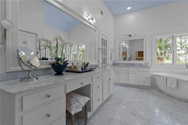 18318 Woodland Drive, Fairhope, AL 36532