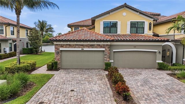 9476 Napoli LN 101, Naples, FL 34113