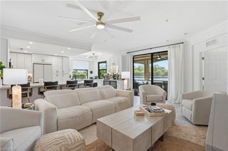 9476 Napoli LN 101, Naples, FL 34113