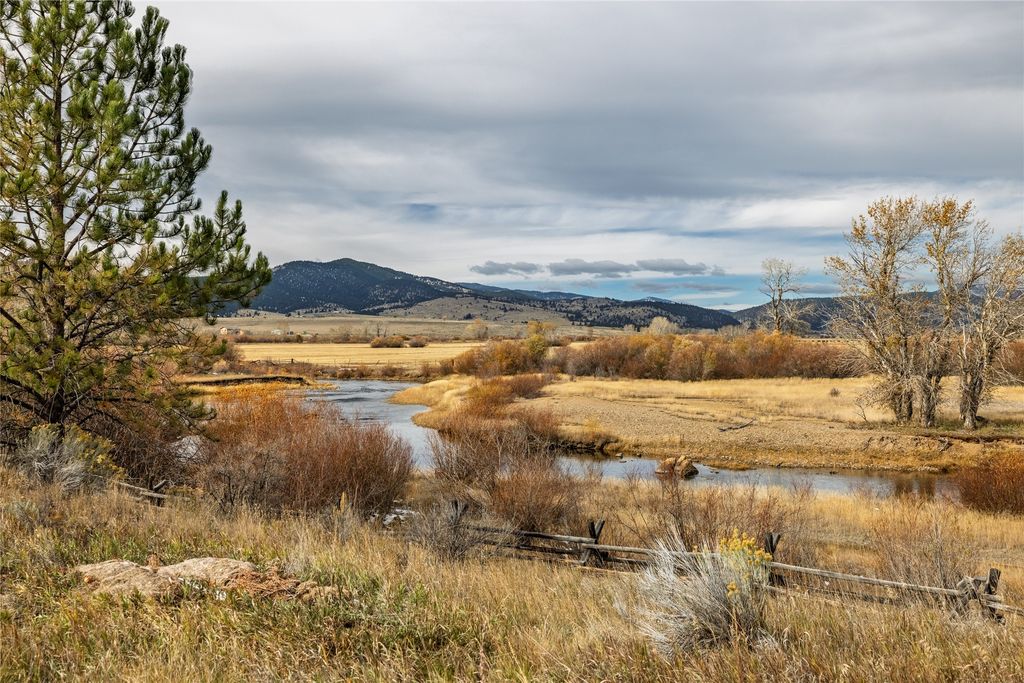 39 Hubbard Lane, Boulder, MT 59632 photo 2
