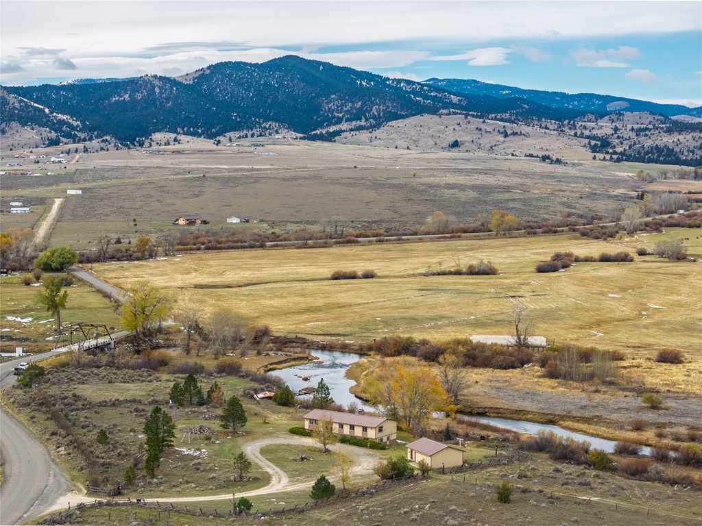 39 Hubbard Lane, Boulder, MT 59632 photo 4