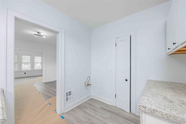 3485 Parker Street, Detroit, MI 48214