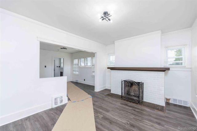 3485 Parker Street, Detroit, MI 48214