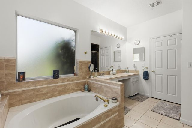 21815 Fearless Drive, Hockley, TX 77447