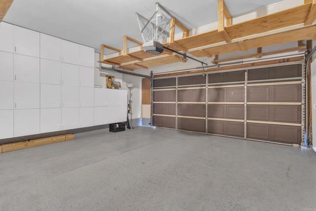 1068 Fairhill Ter, Spring Valley, CA 91977