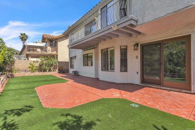 1068 Fairhill Ter, Spring Valley, CA 91977