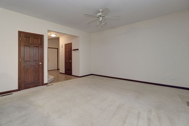 23055 IRONWOOD Drive, Plainfield, IL 60586