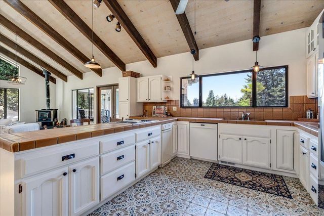 284 Brooktree Ranch Road, Aptos, CA 95003