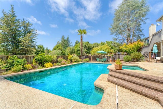 284 Brooktree Ranch Road, Aptos, CA 95003