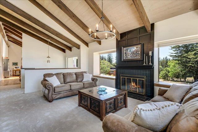 284 Brooktree Ranch Road, Aptos, CA 95003