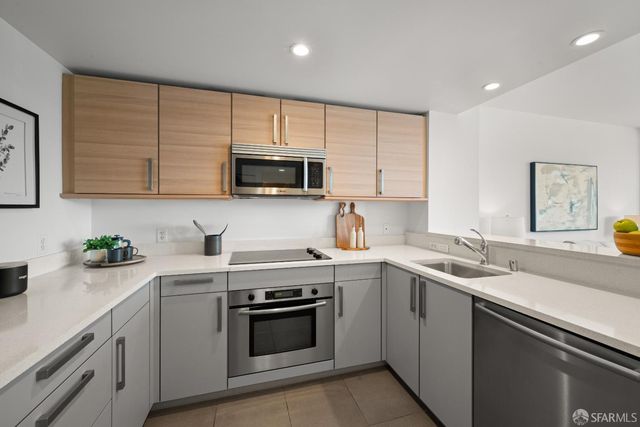 555 4th Street 609, San Francisco, CA 94107