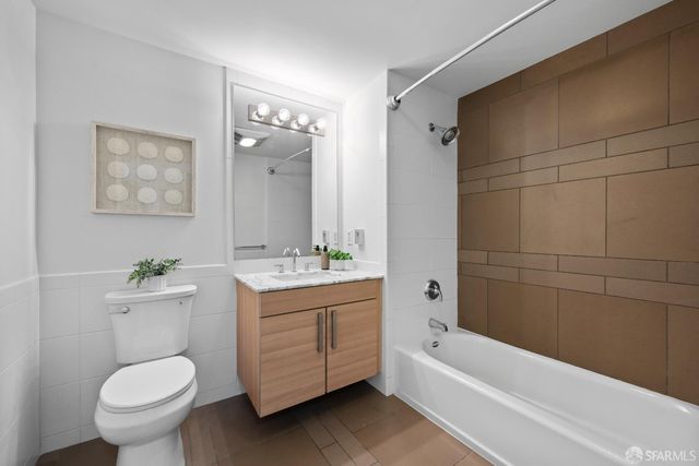 555 4th Street 609, San Francisco, CA 94107