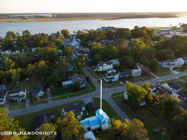 436 Edward Street, Belhaven, NC 27810