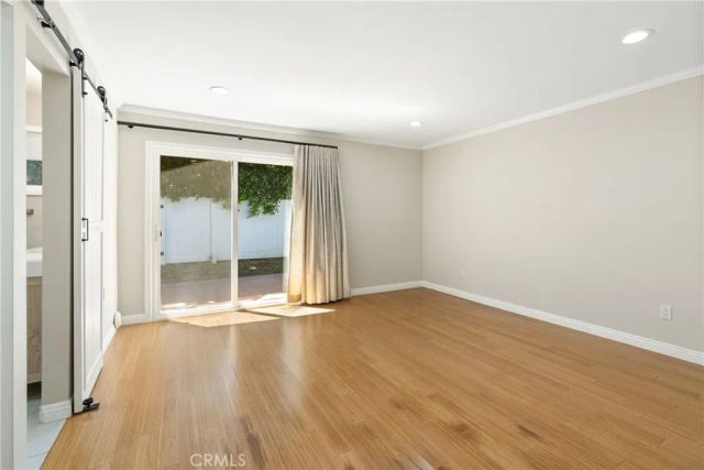 6301 Yarmouth Avenue, Encino, CA 91316
