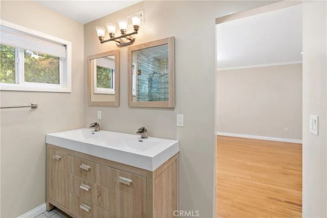 6301 Yarmouth Avenue, Encino, CA 91316