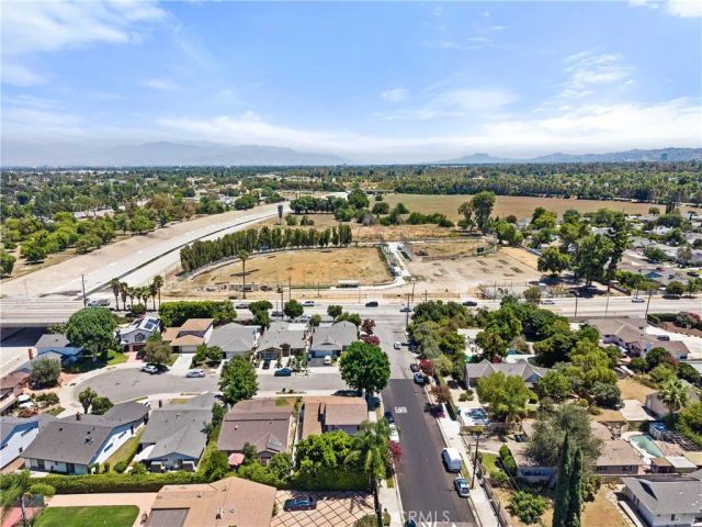6301 Yarmouth Avenue, Encino, CA 91316