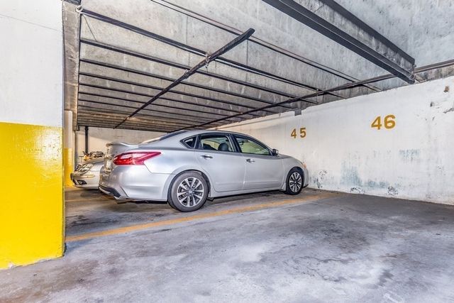300 Lynn Shore Drive 811, Lynn, MA 01902