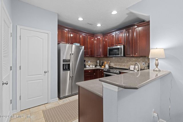 6088 BARTRAM VILLAGE Drive, Jacksonville, FL 32258