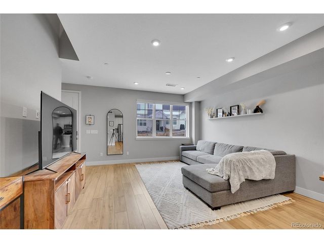 6211 W 28th Ct, Wheat Ridge, CO 80214