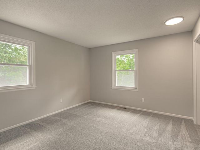 7504 E 197th Street, Belton, MO 64012