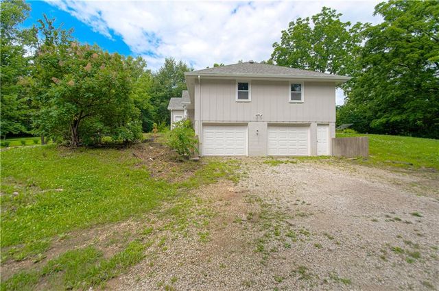 7504 E 197th Street, Belton, MO 64012