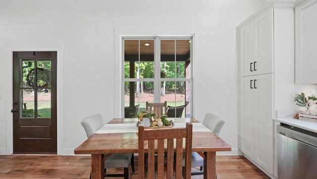 171 W Bluff Road, Menlo, GA 30731