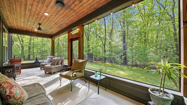 171 W Bluff Road, Menlo, GA 30731
