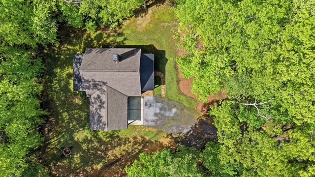 171 W Bluff Road, Menlo, GA 30731