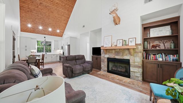 171 W Bluff Road, Menlo, GA 30731