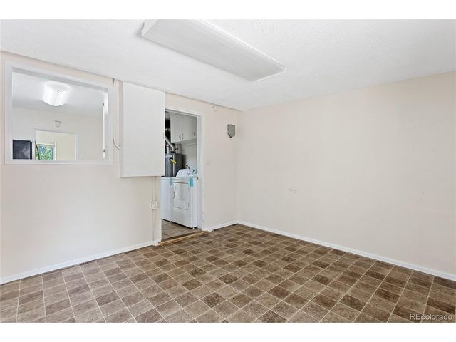 1879 S Madison St, Denver, CO 80210