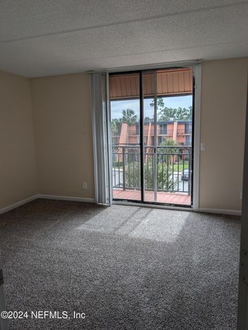 3401 TOWNSEND Boulevard 310, Jacksonville, FL 32277