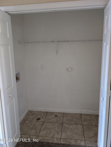 3401 TOWNSEND Boulevard 310, Jacksonville, FL 32277