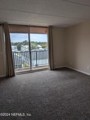 3401 TOWNSEND Boulevard 310, Jacksonville, FL 32277