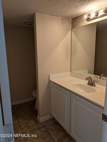 3401 TOWNSEND Boulevard 310, Jacksonville, FL 32277