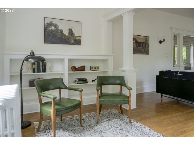 2505 Ne 15TH Ave, Portland, OR 97212