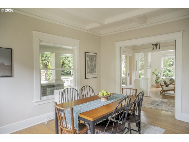 2505 Ne 15TH Ave, Portland, OR 97212