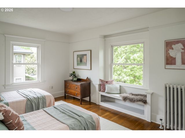 2505 Ne 15TH Ave, Portland, OR 97212