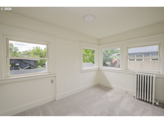 2505 Ne 15TH Ave, Portland, OR 97212