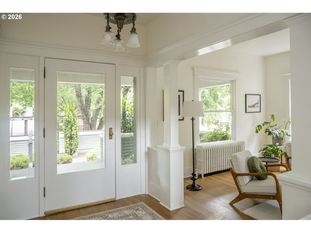 2505 Ne 15TH Ave, Portland, OR 97212