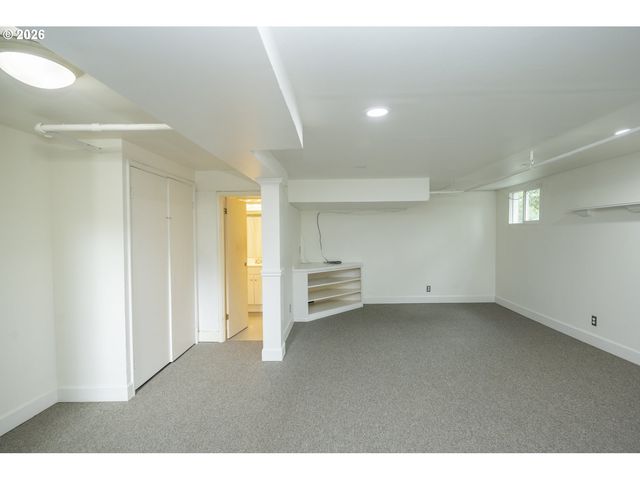 2505 Ne 15TH Ave, Portland, OR 97212