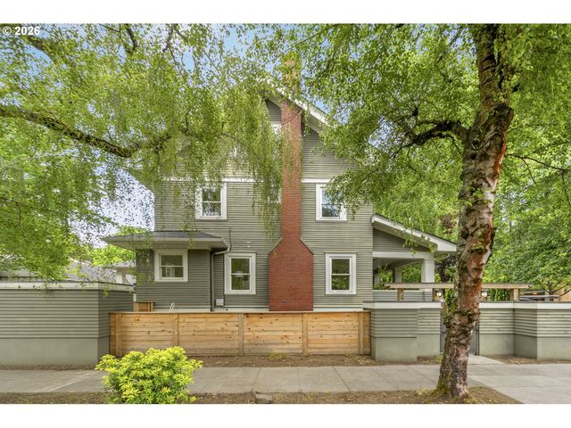 2505 Ne 15TH Ave, Portland, OR 97212