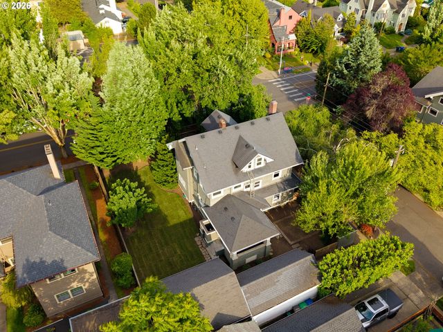 2505 Ne 15TH Ave, Portland, OR 97212